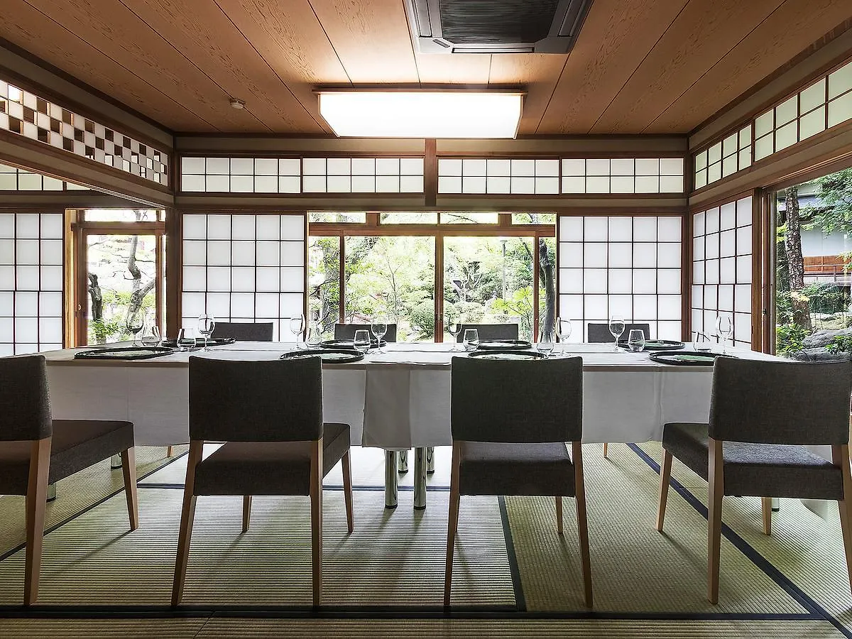 Nanzenji Sando Kikusui Kyoto