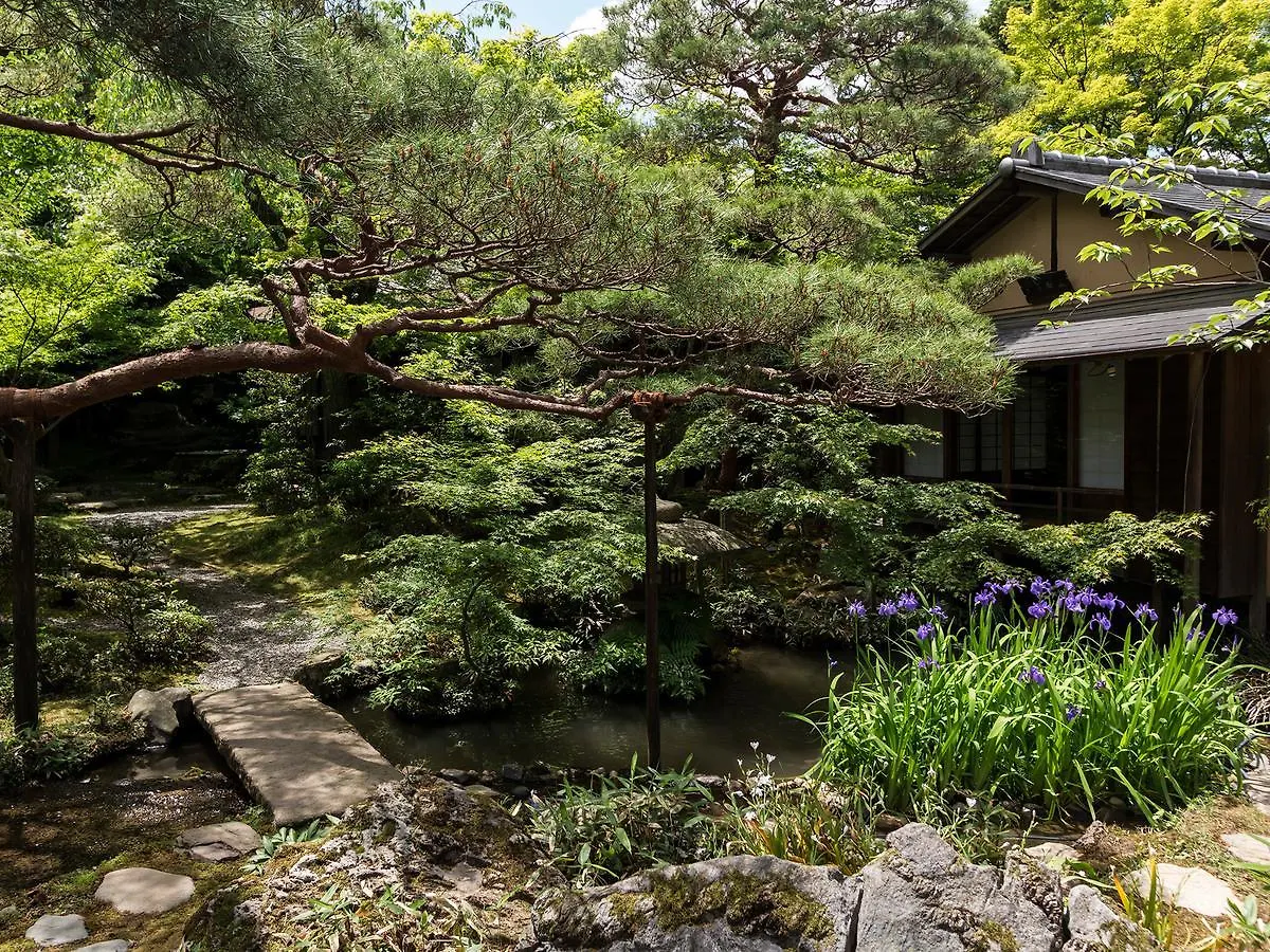 Nanzenji Sando Kikusui Kyoto Japan